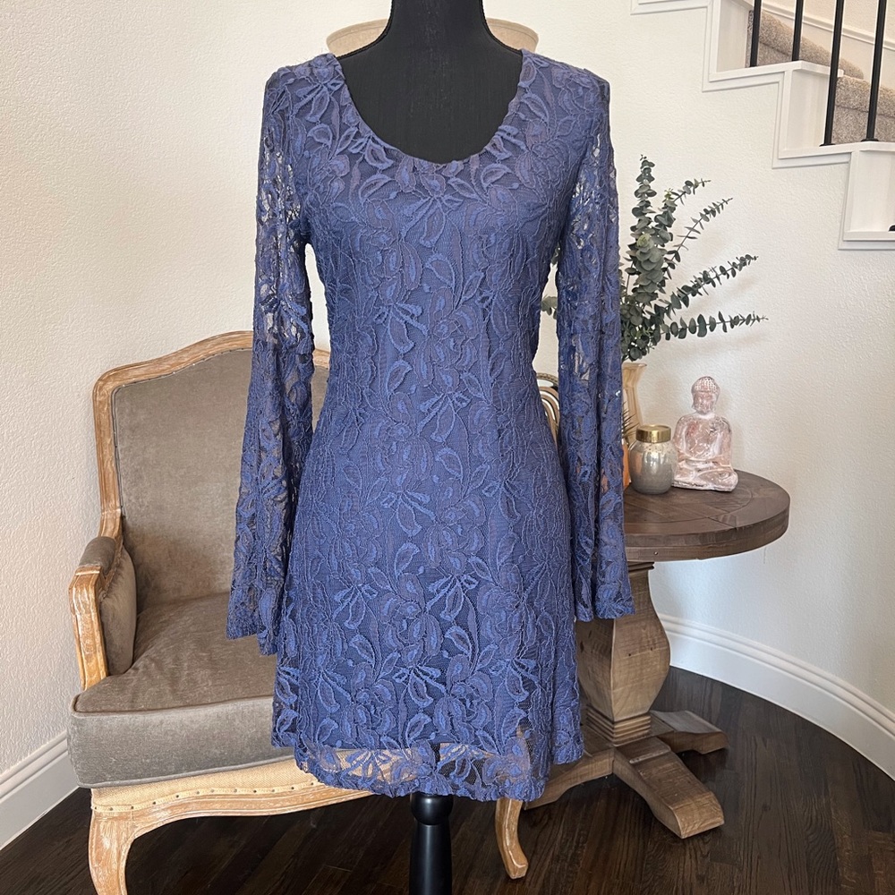 Socialite dress size medium